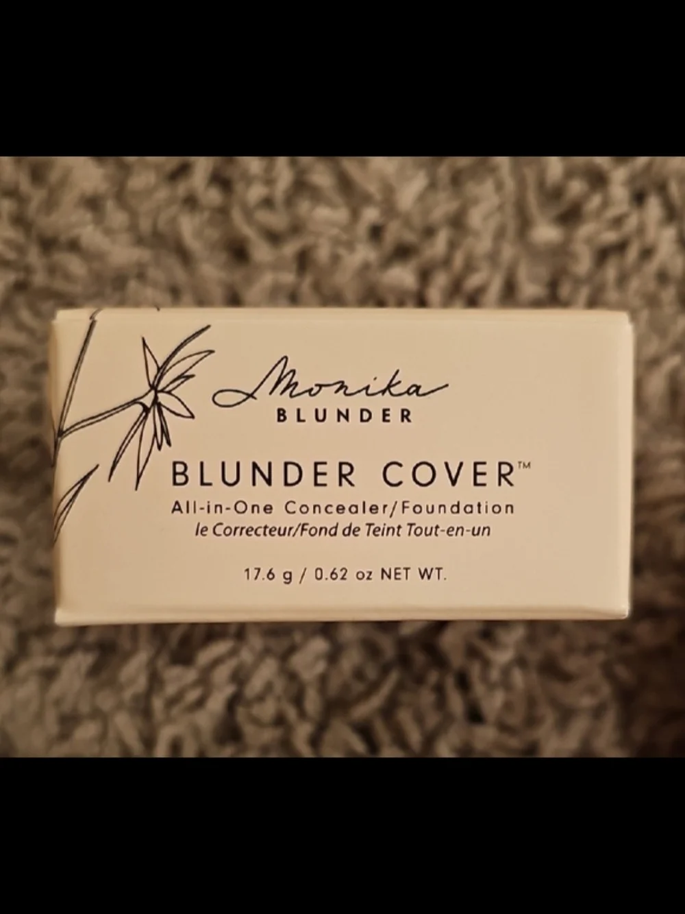 Monika Blunder Cover Concealer/Foundation - 3 DREI New Never Used